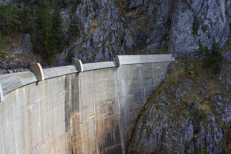 Datei:Salzastausee 20969 2016-04-15.jpg