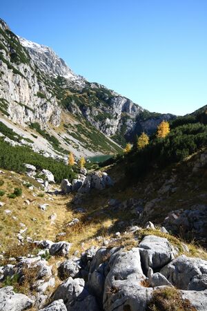 Seetal (Hölltal) 07389 2015-10-12.jpg