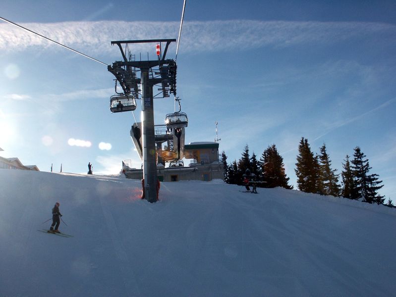 Datei:Sessellift hochwurzen 31848 2003-02-20.jpg