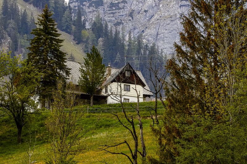 Datei:BH hinterleitner johnsbach-2000-2020-05-18.jpg