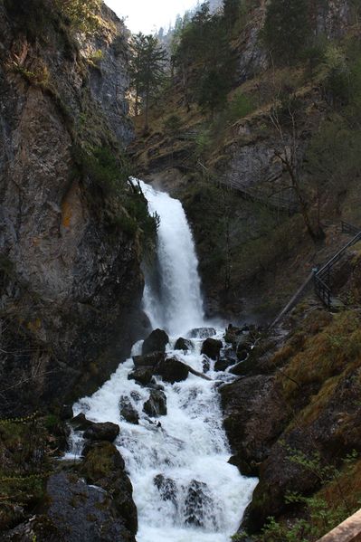 Datei:Wasserlochklamm palfau 70305 2018-04-23.jpg