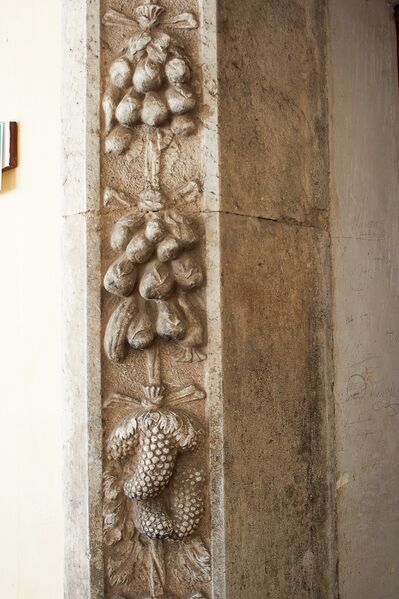 Datei:Türrahmen festsaal strechau-1002-2023-05-04.jpg