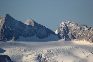 Dachsteinmassiv -rötelstein 91297 2018-11-17.jpg
