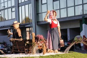 Kreisverkehr erzherzog -1003-2013-10-02.jpg