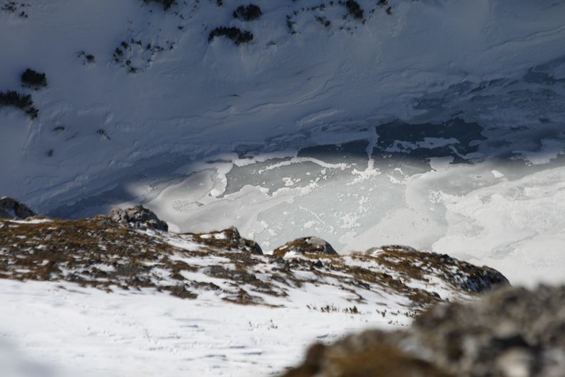 Datei:Hölltalsee-lackner miesberg 83364 2015-02-12.jpg