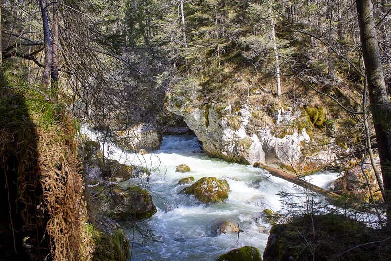Datei:Klachauer gefällstufe-0059-2023-04-22.jpg