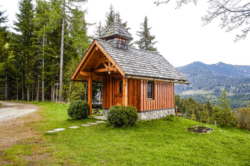 Datei:Hubertuskapelle lämmeregg-0063-2021-05-24 08.18.07.jpg