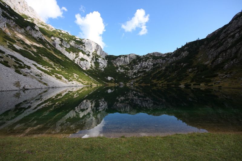 Datei:Hölltalsee 37076 2011-09-26.jpg