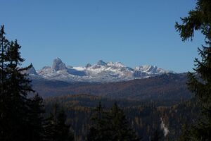 Dachsteinmassiv -berillenalm 12796 2015-10-27.jpg