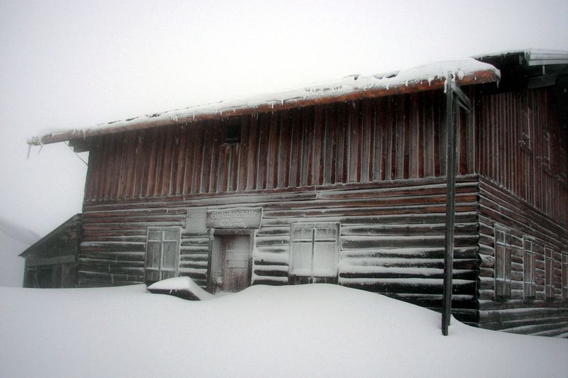 Datei:Giglachseehütte 47484 2006-06-04.jpg