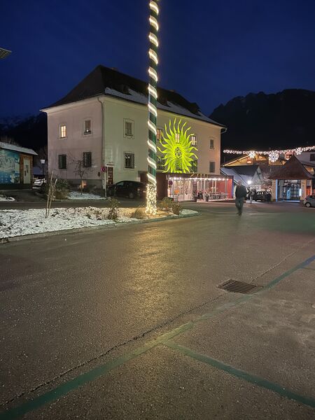 Datei:Weihnachten haus i E-1000-2022-12-09.jpg