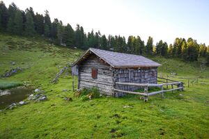 Neubergalm-kemetgebirge 97004 2015-07-16.jpg