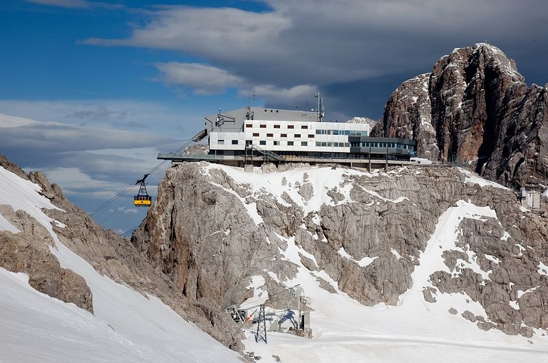 Datei:Hunerkogel Bergstation.jpg