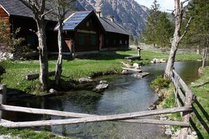 Breitlahnhütte 54878 2014-04-30.jpg