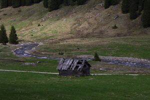 Heustadel hüttfeldalm 55927 2014-05-02.jpg