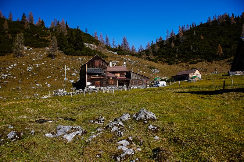 Datei:Hochmölbinghütte-3101-2020-11-06.jpg