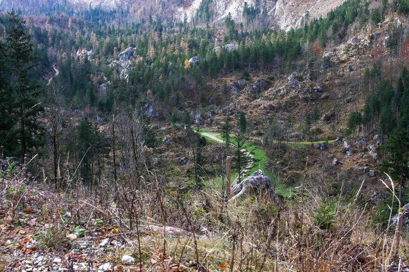 Datei:Steinfeld stummernalm-12-2014-11-15.jpg