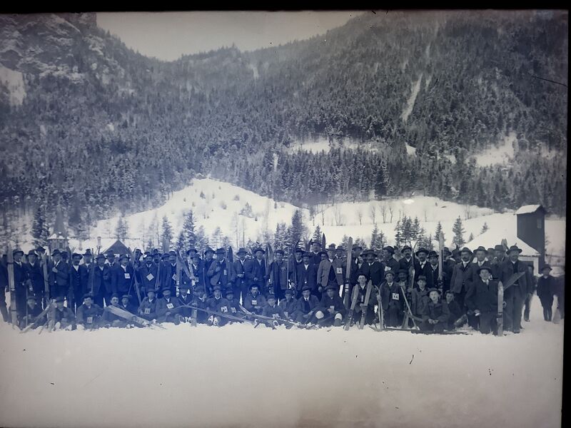 Datei:Volksskirennen 1910 Untergr.jpg