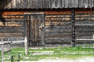 Breitlahnhütte 54861 2014-04-30.jpg