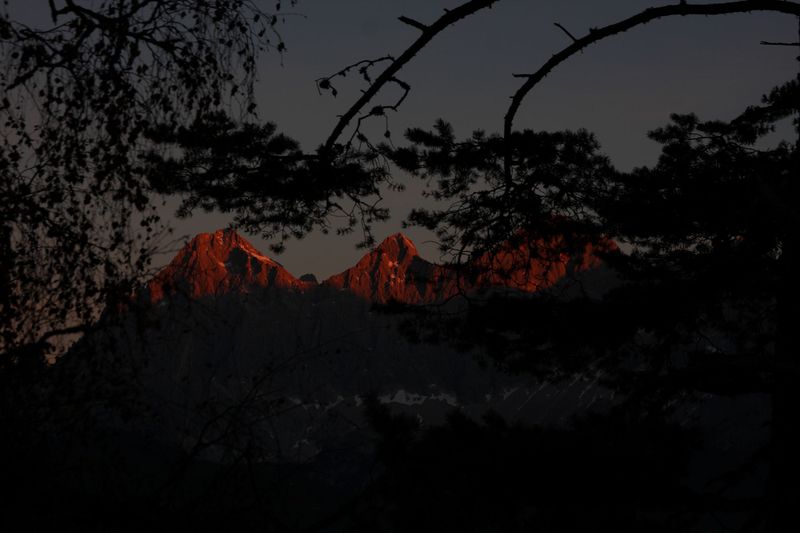 Datei:Dachsteinmassiv 11382 2011-11-16.jpg