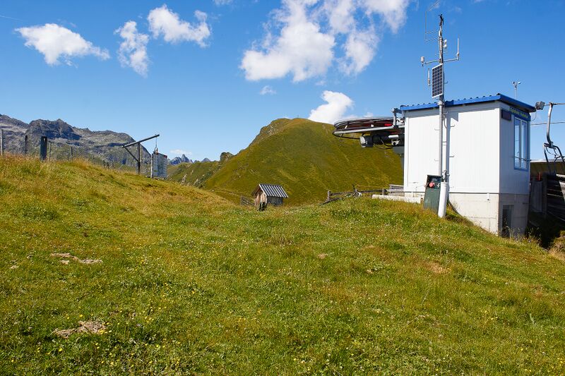 Datei:Gipfelbahn Vorderkar-40005-2022-08-03-3.jpg