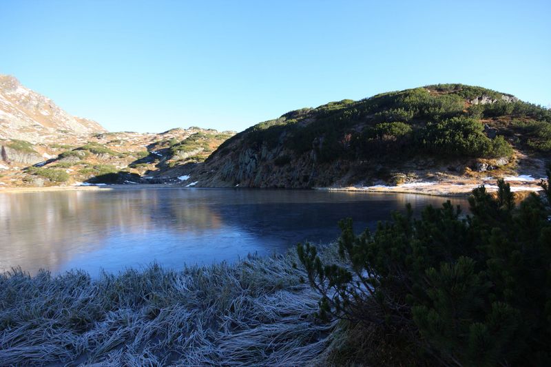 Datei:Oberer klaftersee knallstein 37956 2011-10-18.jpg