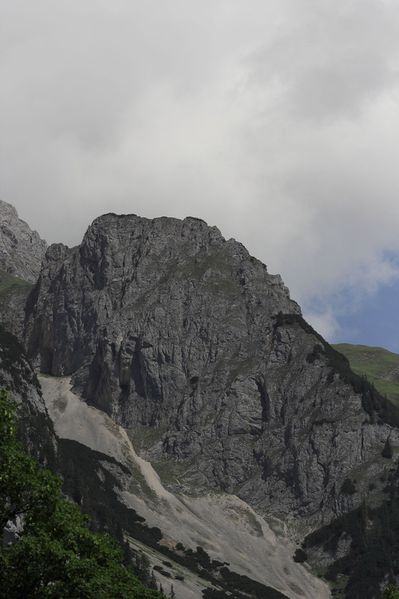 Datei:Mitterstein tiefkar 78867 2018-06-12.jpg