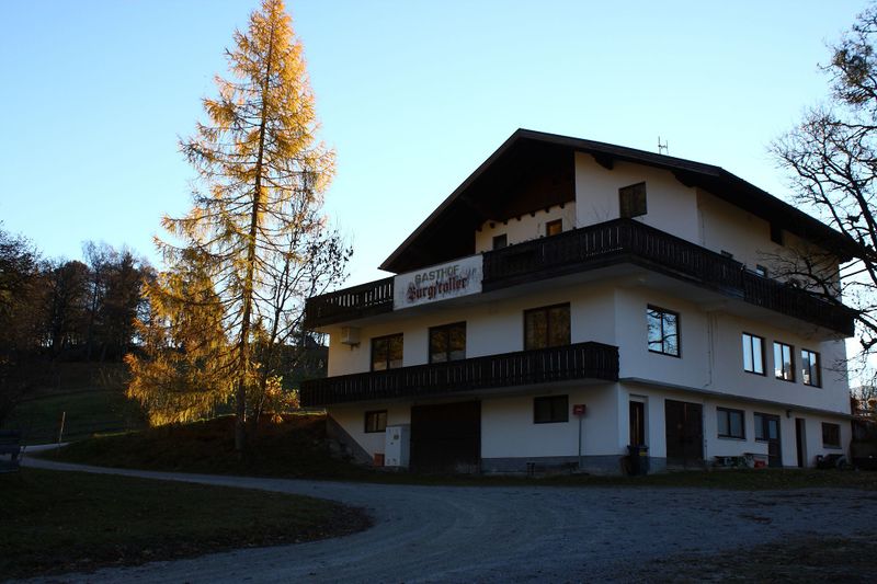 Datei:Burgstaller 13324 2015-11-11.jpg