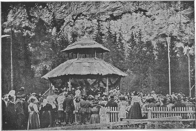 Datei:Der Ennstaler Volkstrachtenfest1911.jpg