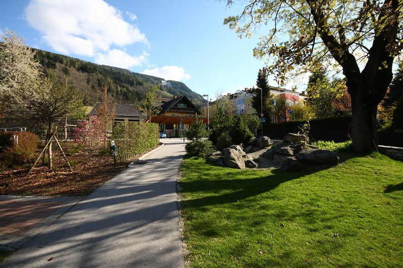 Datei:Felletin-Park (Schladming) 53361 2014-04-17.jpg