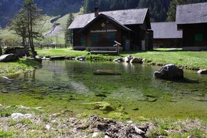 Breitlahnhütte 54888 2014-04-30.jpg