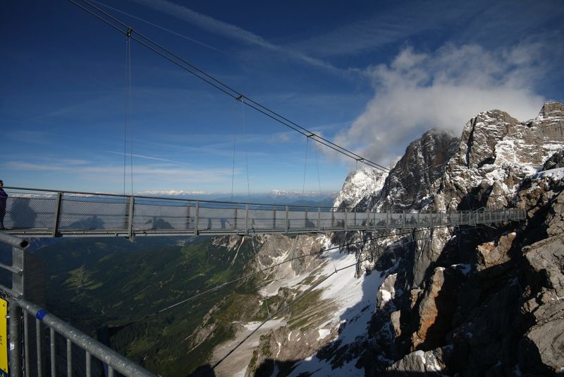 Datei:Dachstein Hängebrücke 93327 2015-06-25.jpg