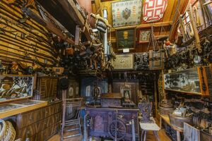 Heimatkundliche Sammlung Strick 05.jpg