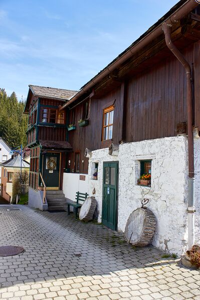 Datei:Sattler oder Mesnerhaus lassing-300375-2023-05-04.jpg