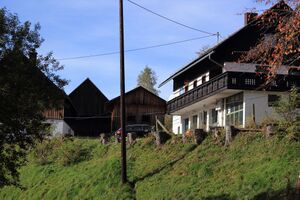 Großbichlerhof oppenb 61538 2017-10-11.jpg