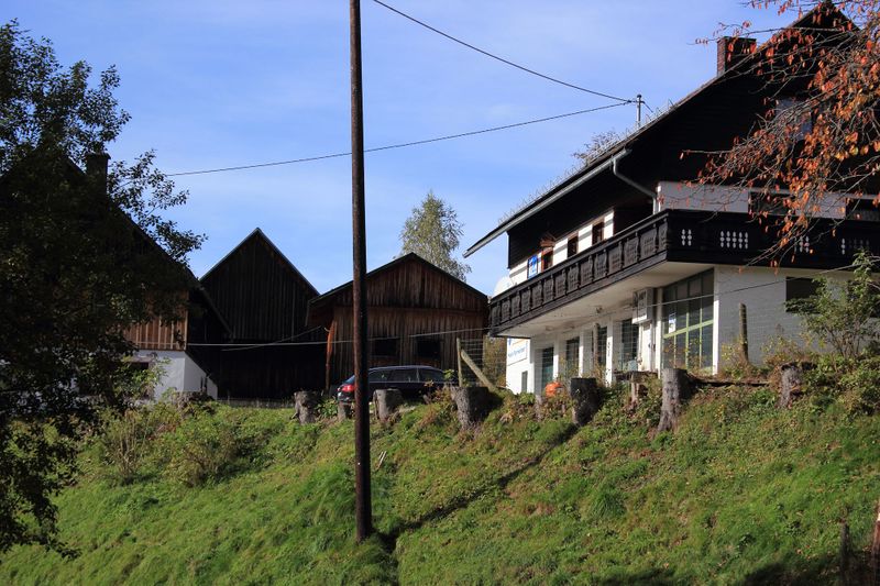 Datei:Großbichlerhof oppenb 61538 2017-10-11.jpg