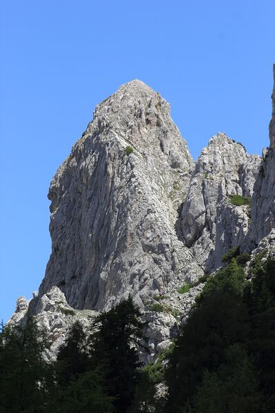 Datei:Dreibrüderkogel -ailbl 77483 2018-06-04.jpg