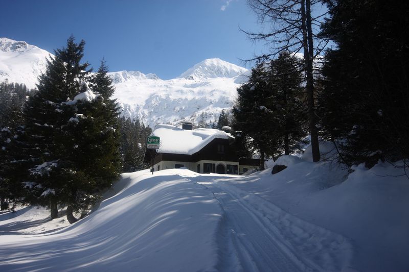 Datei:Erzherzog-johannhütte 19571 2016-03-14.jpg