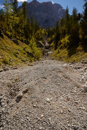 Schneiderwartgraben gseis-2000-2021-05-26.jpg