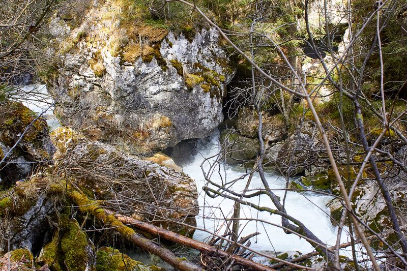 Datei:Klachauer gefällstufe-0103-2023-04-22.jpg