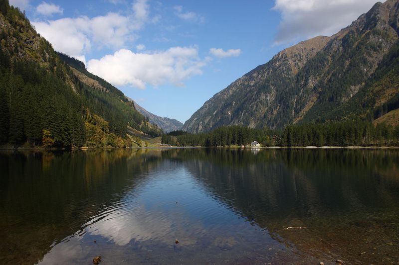 Datei:Schwarzensee kleinsölk 73560 2014-10-03.jpg