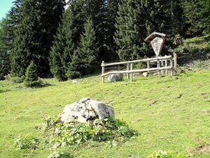 Sennerinnenkreuz Bärenfeuchtenalm3289.JPG