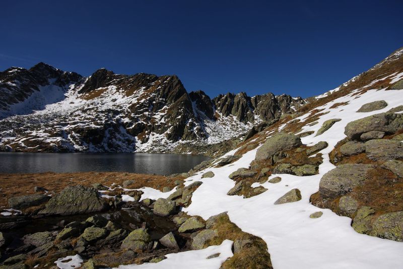Datei:Weißensee knallstein 36472 2011-10-18.jpg