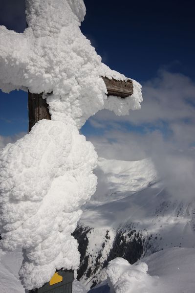 Datei:Hornfeldspitze 19515 2016-03-14.jpg