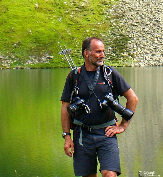 Datei:Ewald kameras.jpg