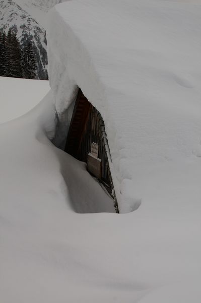 Datei:Fahrlechhütte 3019 2009-03-20.jpg