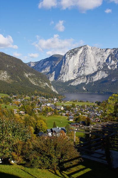 Datei:Fischerndorf altaussee-4103-2021-10-09.jpg