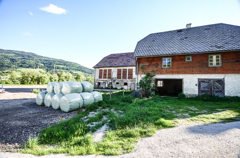 Datei:BH vlg huber niederstuttern-1001-2013-05-15.jpg