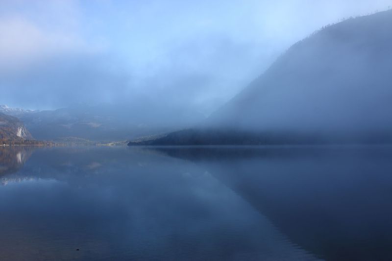 Datei:Grundlsee-See 77658 2014-11-03.jpg