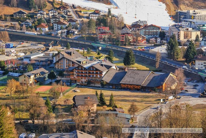 Datei:Royer Sporthotel.jpg